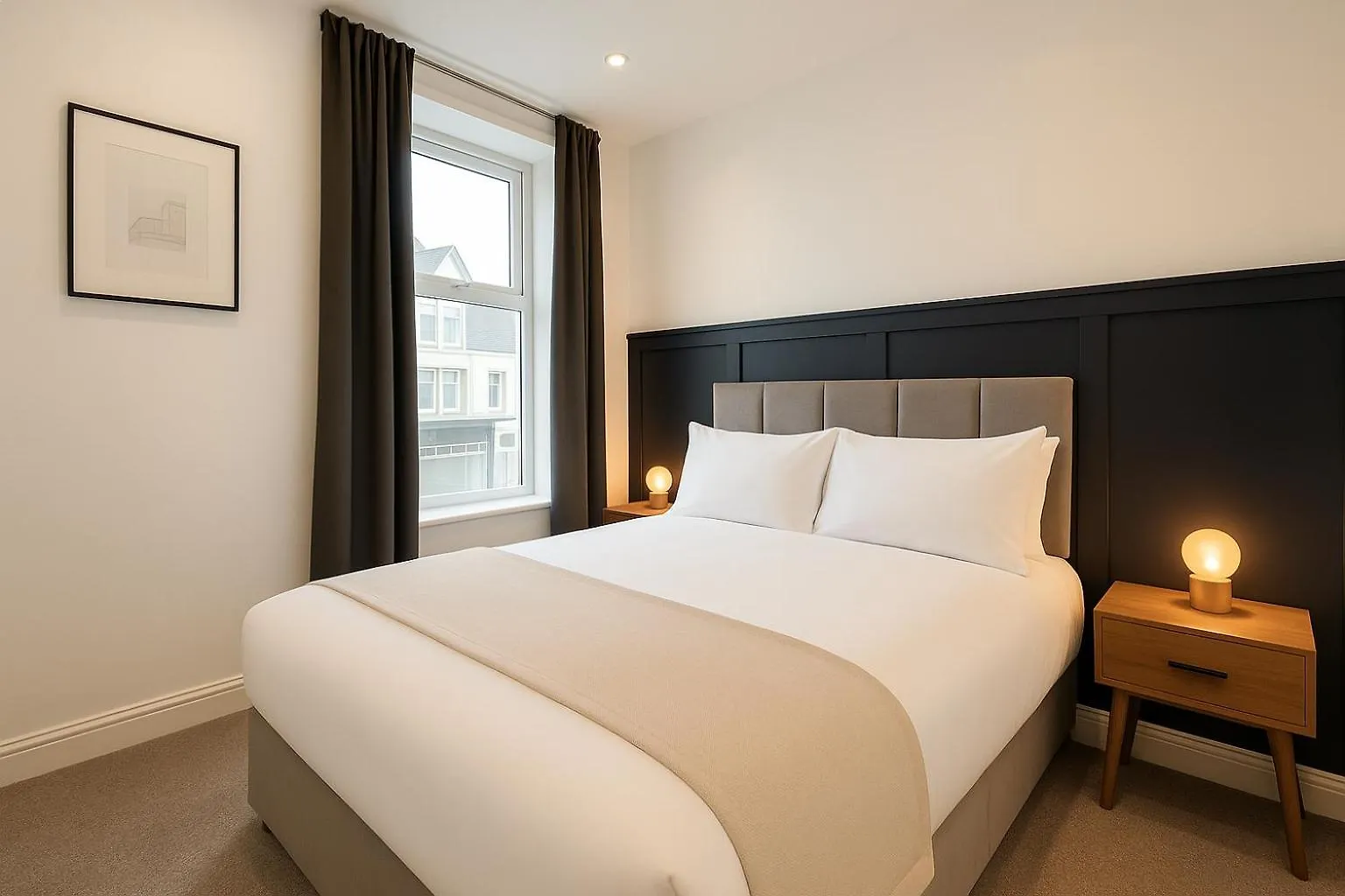 بيت للعطل Central House-16 People+Hot Tub كارديف المملكة المتحدة
